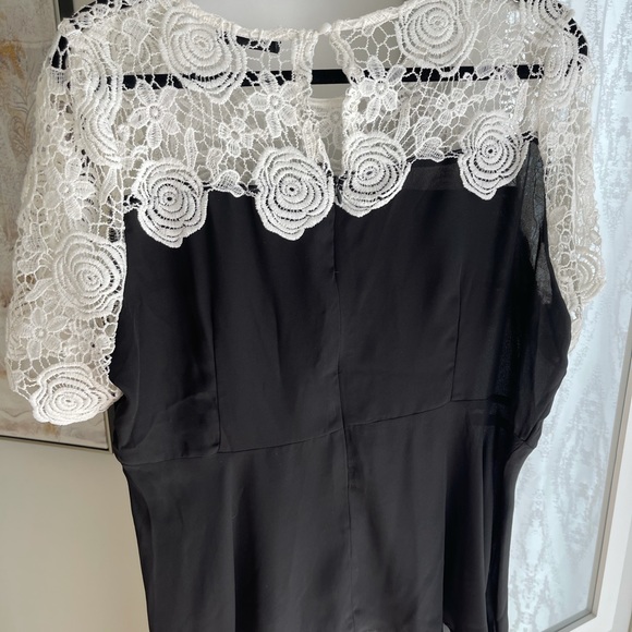 Black peplum plus size top - Picture 2 of 2